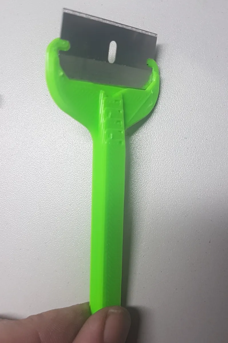 Ultralehká žiletková škrabka